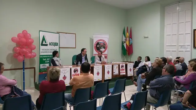 Ponencia Protección al Consumidor, impartido por Javier Moya, jefe del Servicio del Consumo Provincial de la Junta de Andalucía